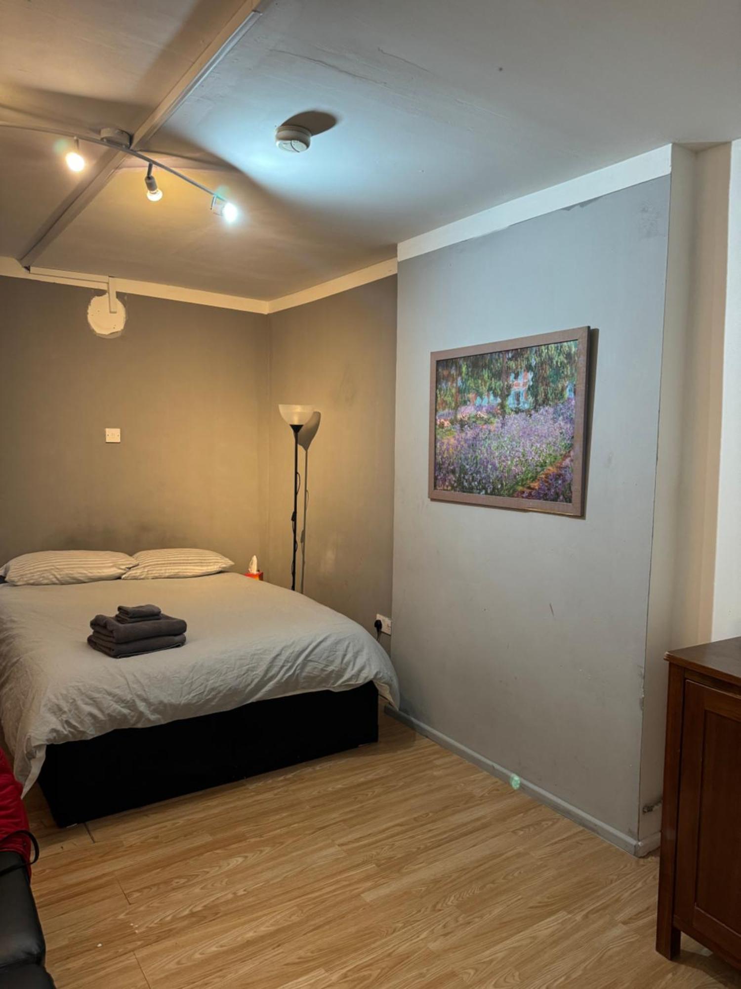 Nice In Central Apartamento